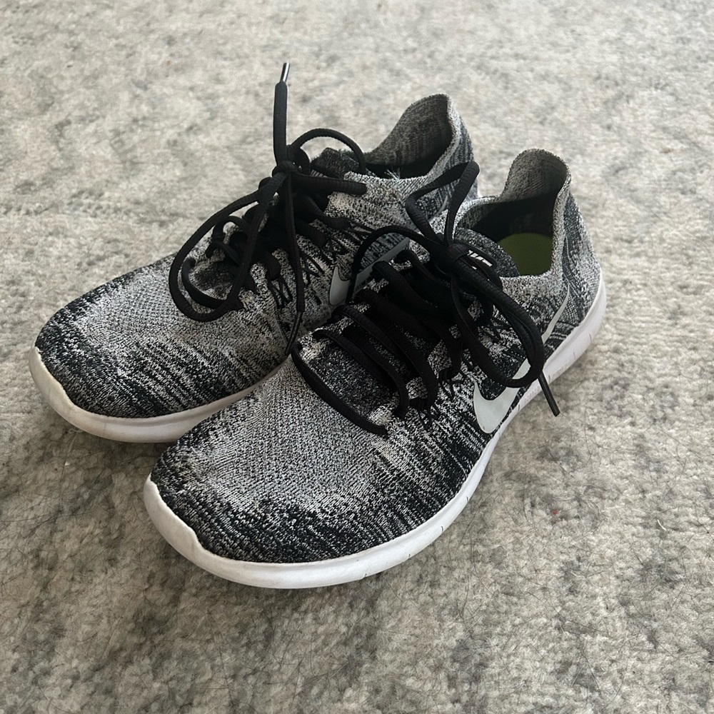 Nike Fly Knit Running Shoes